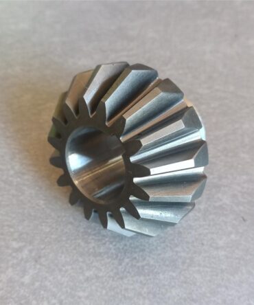 Koło zębate stożkowe Z16 DEUTZ-FAHR (16x23)